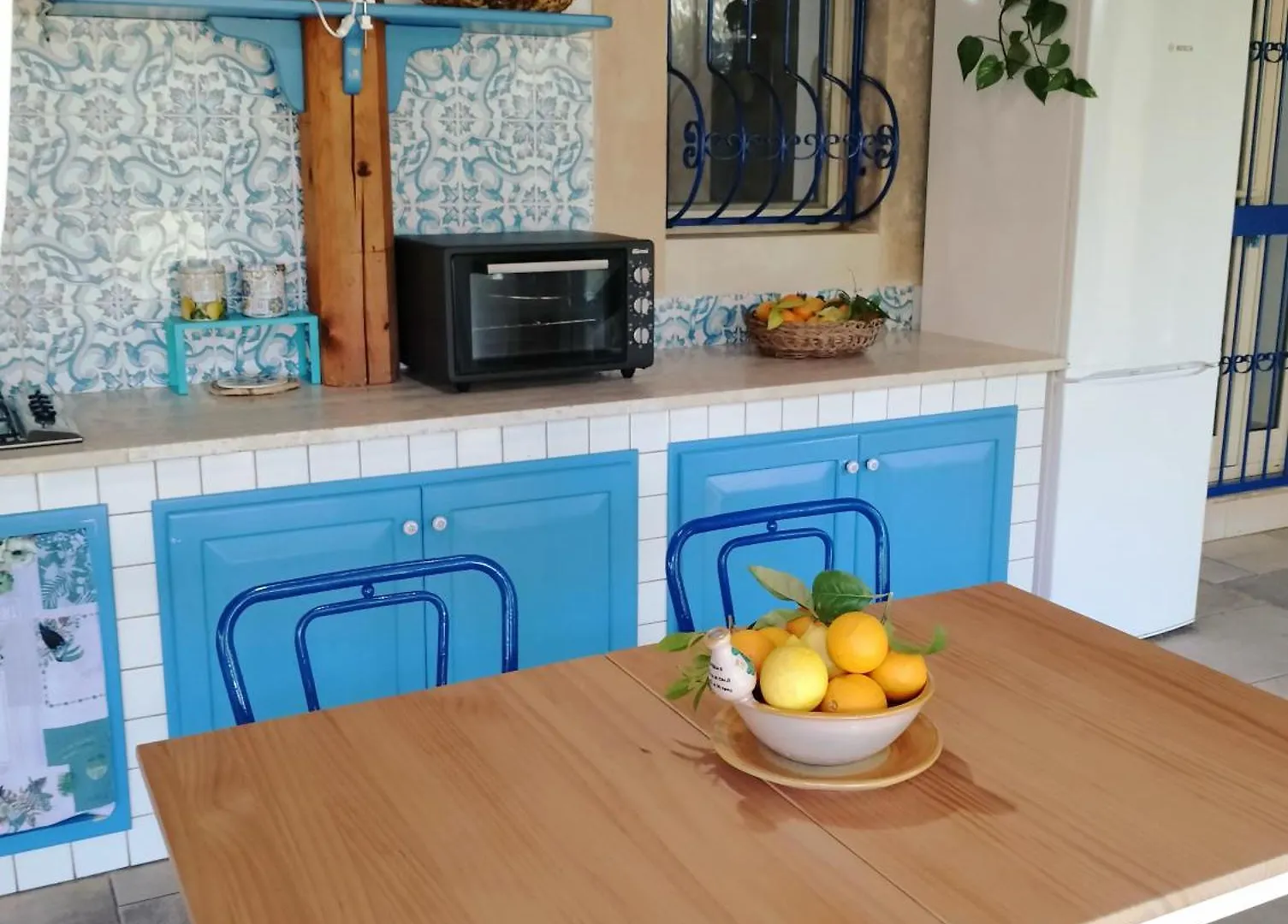 Appartamento In Villa Siciliana 오니나