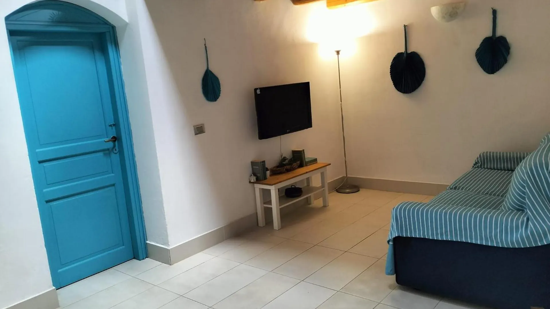 Holiday home Appartamento In Villa Siciliana Ognina Italy